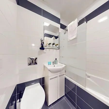 Greenlight Center Jana Pawla Ii * Warszawa