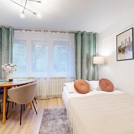 Apartment Greenlight Center Jana Pawla Ii