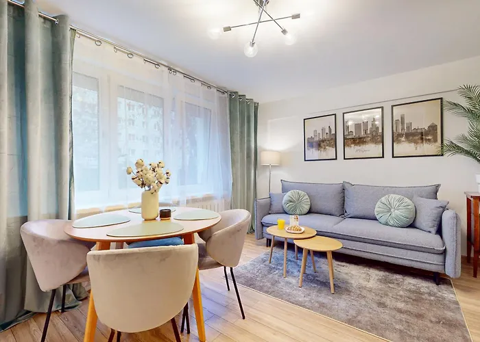 Greenlight Center Jana Pawla Ii Apartman